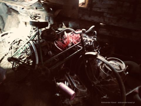 7054FCB3-D48F-4565-B49E-28C104597F7D