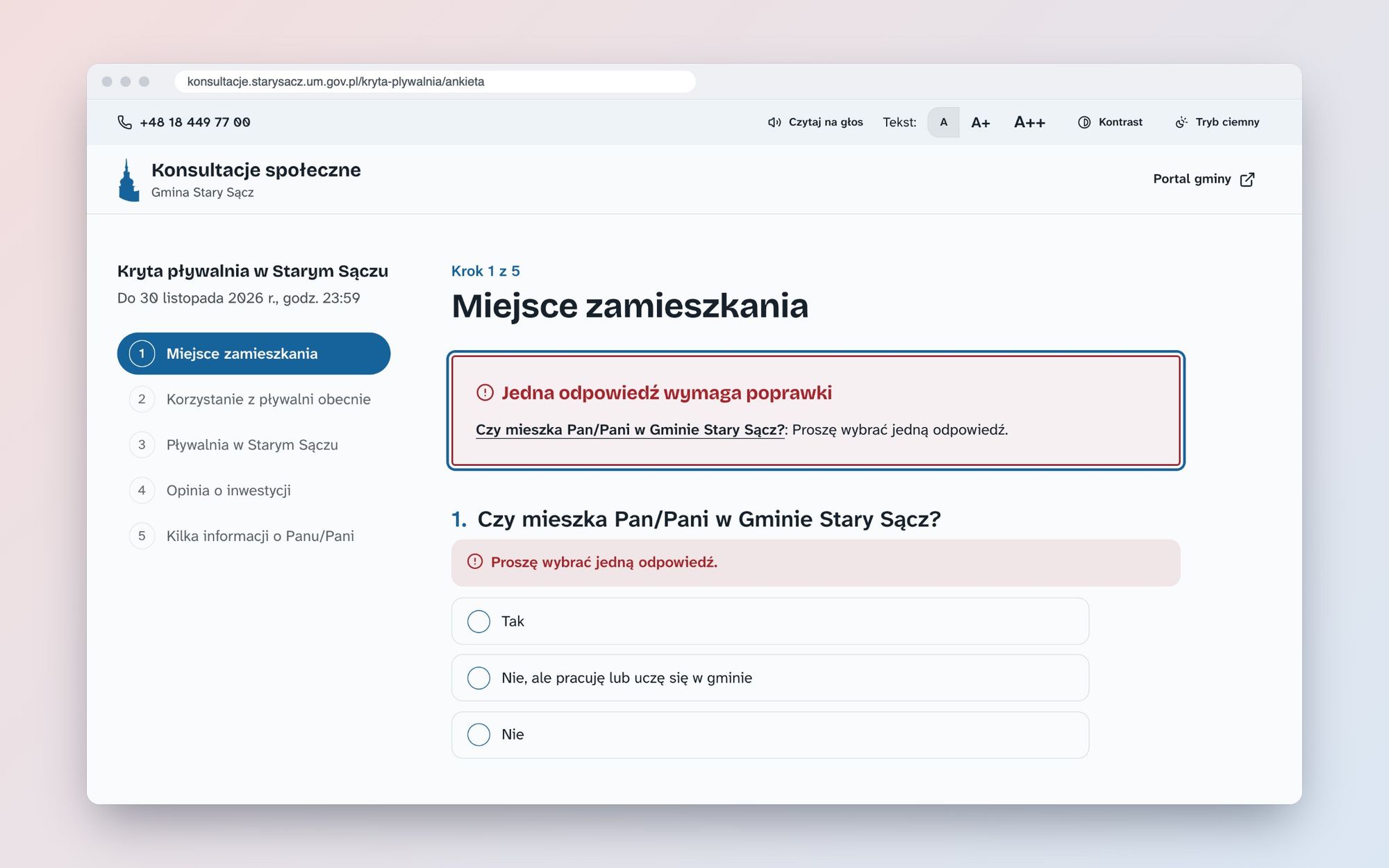 Formularz ankiety z podsumowaniem błędów na górze i komunikatem przy pytaniu bez odpowiedzi